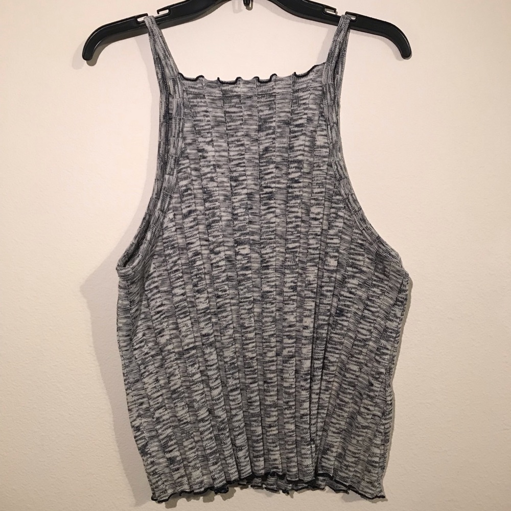 Akemi + Kin • Kaden Ribbed Halter Top - Size L - Picture 3 of 7